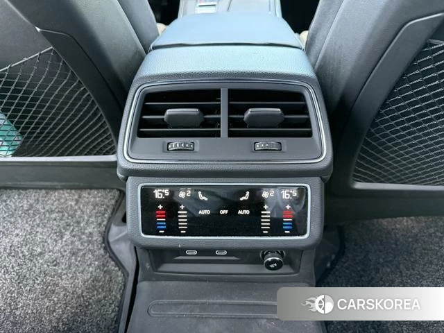 Audi A6L id 4278976 из Китая 11