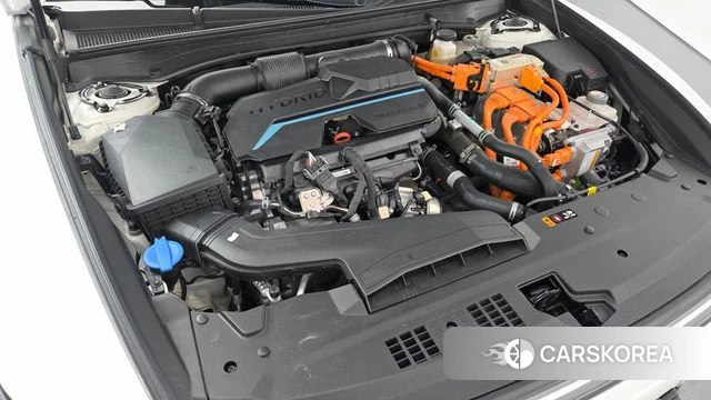 Hyundai Grandeur Hybrid (GN7) id 3921943 из Кореи 16