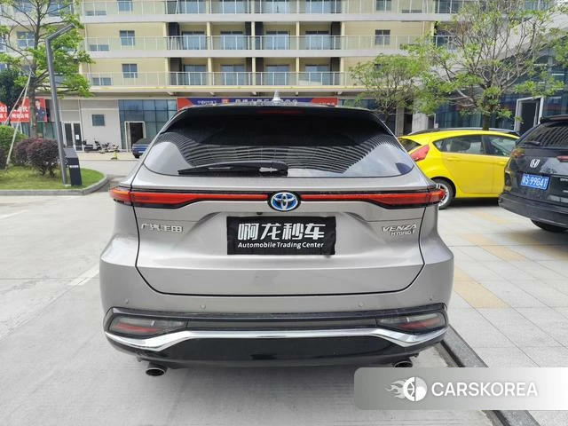Toyota Weisha 2023 Серебристо-серый из Китая, фото 6