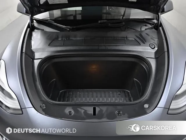 Tesla Model Y id 3472854 из Кореи 16