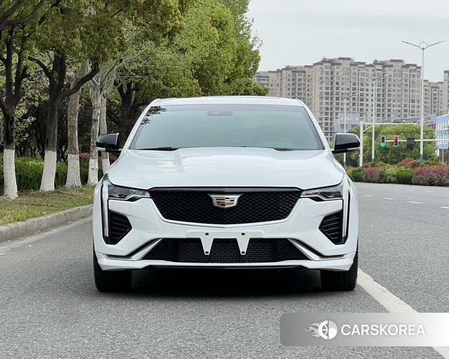 Cadillac CT4 id 4209988 из Китая 11