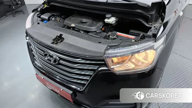 Hyundai The New Grand Starex id 3494802 из Кореи 16