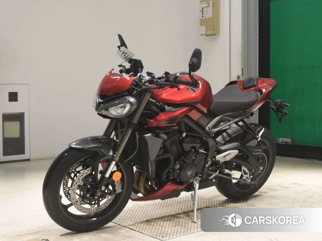 Triumph STREET TRIPLE 765 RS 2025 из Японии, фото 5