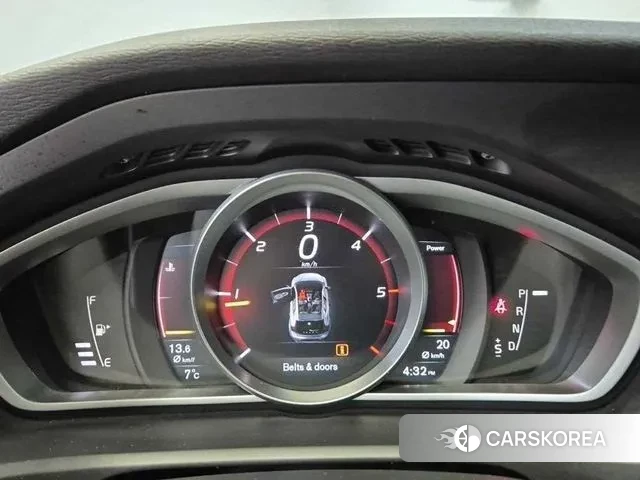 Volvo V40 id 3669583 из Кореи 16