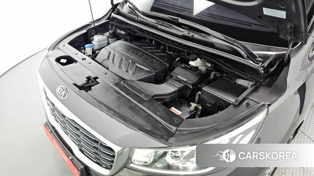 Kia The New Carnival id 4465576 из Кореи 16