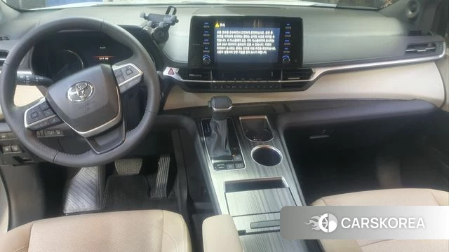 Toyota Sienna 4th Generation 2024 Белый из Кореи, фото 6