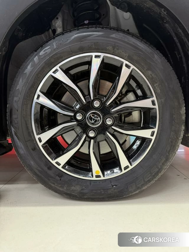 Toyota YARIS L Zhixuan id 4307517 из Китая 17