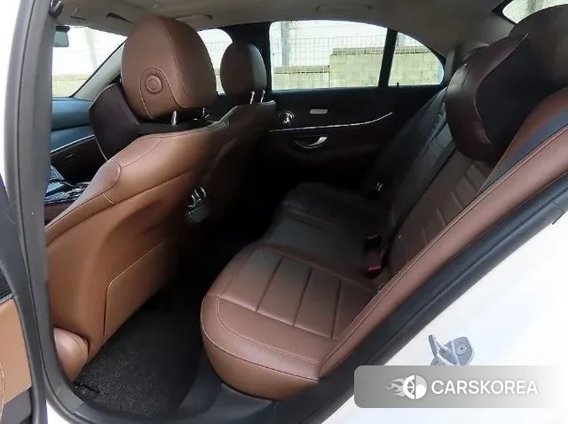 Mercedes-Benz E-Class W213 id 3622585 из Кореи 16