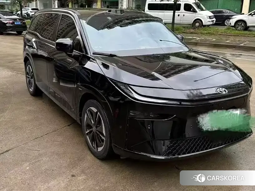 Toyota bZ3X 2025 Черный из Китая, фото 6