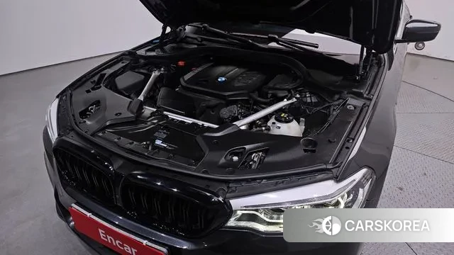 BMW 5 Series (G30) id 3004146 из Кореи 16