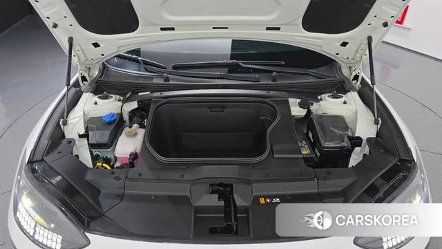 Hyundai Ionic 6 id 4516874 из Кореи 16