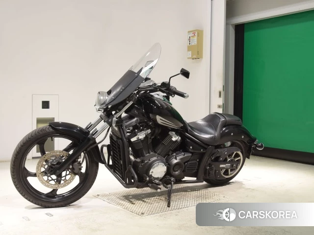 Проданный Yamaha XVS 1300 CA STRYKER 2015 из Японии, фото 2