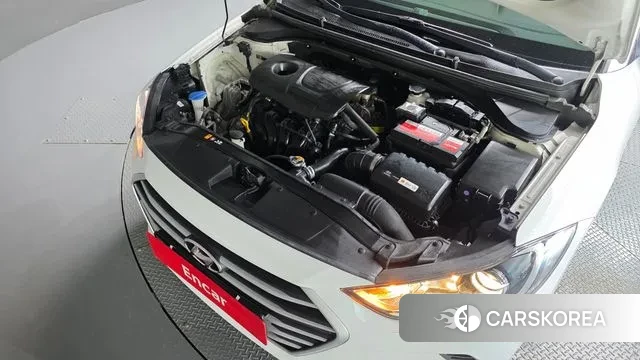 Hyundai Avante AD id 3396925 из Кореи 16