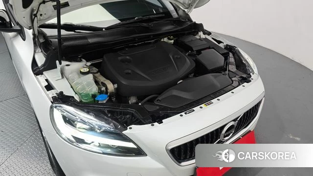 Volvo V40 Cross-Country id 4794914 из Кореи 16