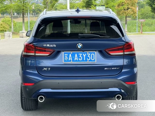 BMW X1 id 4300248 из Китая 12