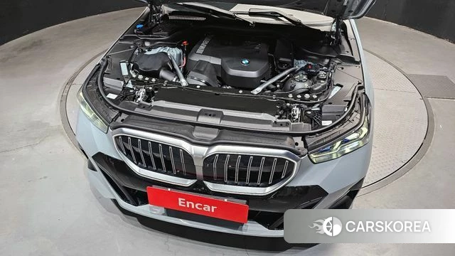 BMW 5 Series (G60) id 4185665 из Кореи 28