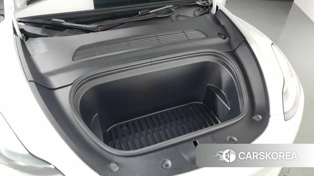 Tesla Model Y id 4640355 из Кореи 34