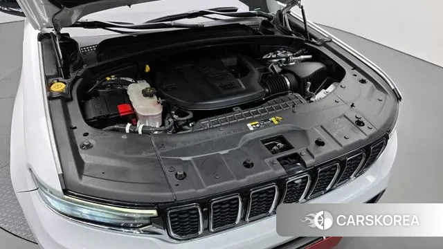 Jeep Grand Cherokee (WL) id 3722152 из Кореи 16