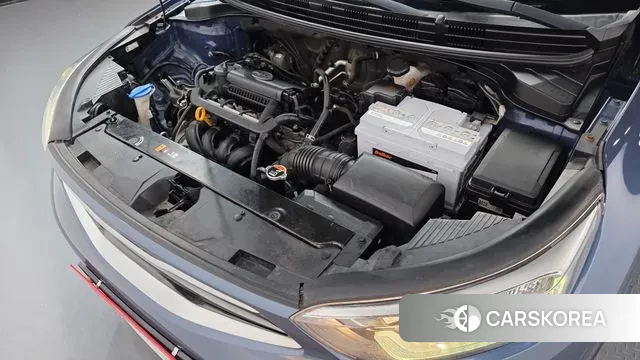 Kia Stonic id 3602348 из Кореи 16