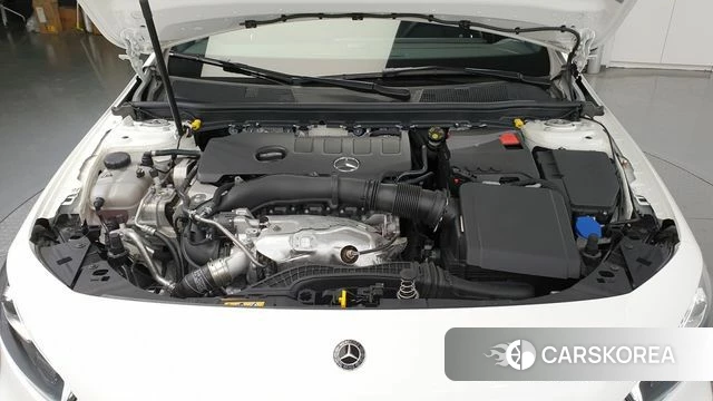 Mercedes-Benz A-Class W177 id 4507467 из Кореи 16