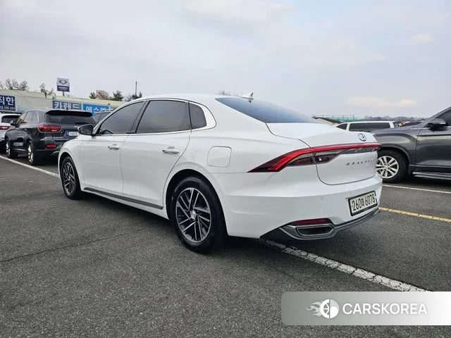 Hyundai The New Grandeur IG id 3746378 из Кореи 16