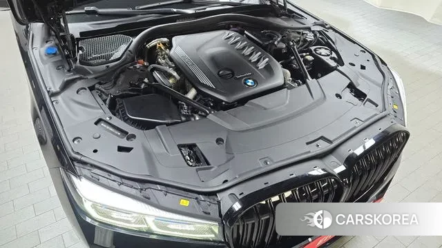 BMW 7 Series (G11) id 3323911 из Кореи 16