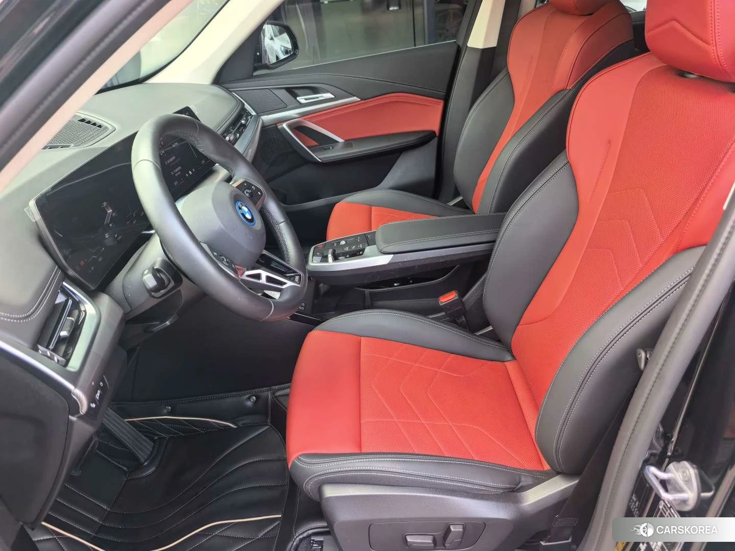 BMW iX1 2025 Черный из Китая, фото 6