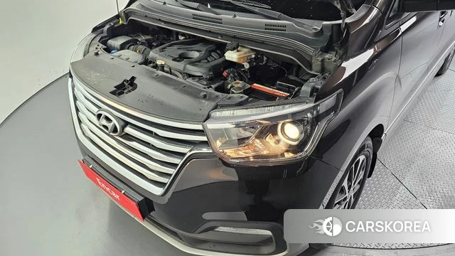 Hyundai The New Grand Starex id 4435854 из Кореи 16
