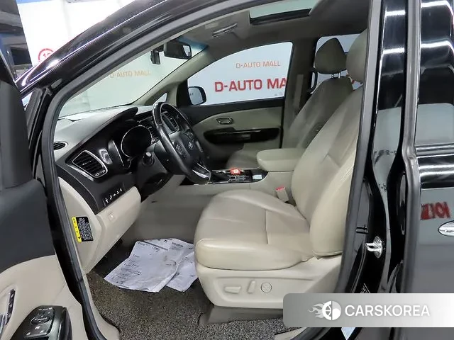 Kia The New Carnival id 3474826 из Кореи 16