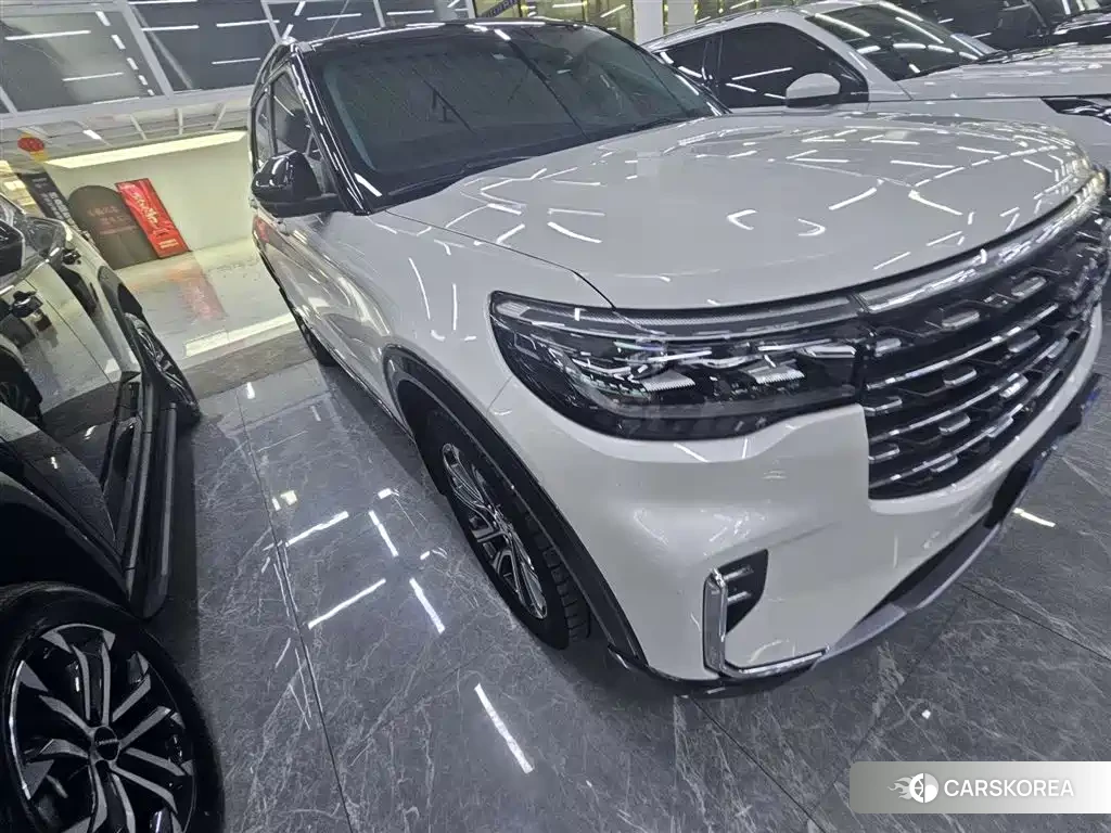 Ford Explorer 2023 Белый из Китая, фото 6