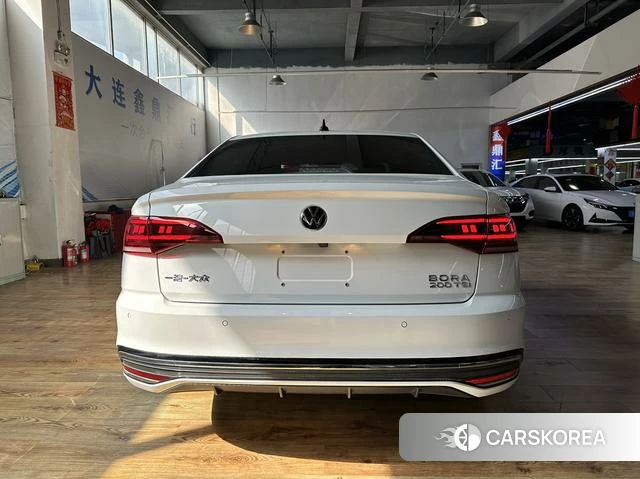 Volkswagen Bora id 4273685 из Китая 8