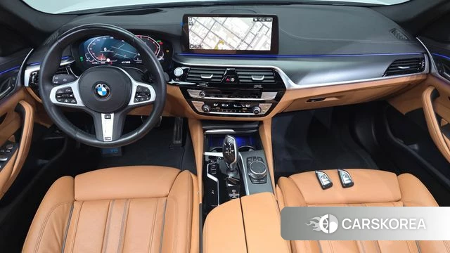 BMW 5 Series (G30) id 4768466 из Кореи 29