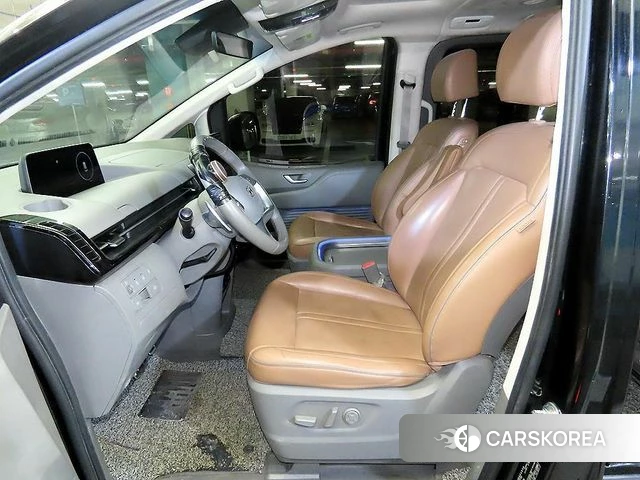 Hyundai Staria id 3954431 из Кореи 16