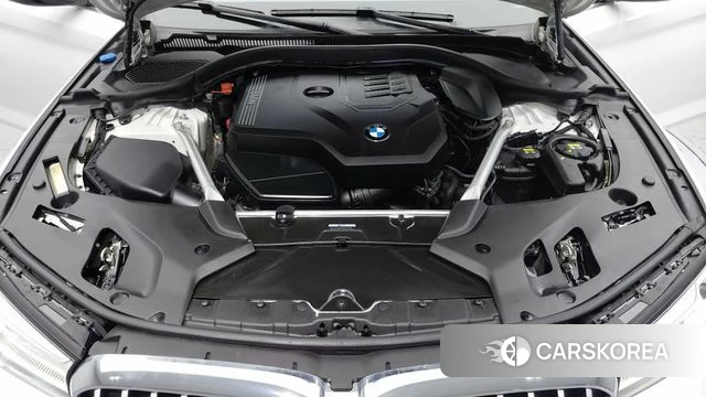 BMW 5 Series (G30) id 3885238 из Кореи 16