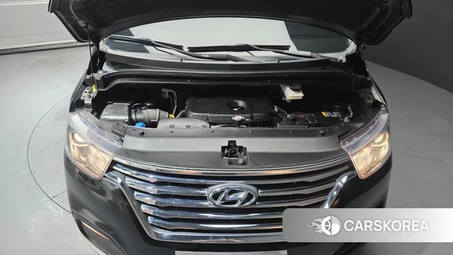 Hyundai The New Grand Starex id 4568521 из Кореи 26