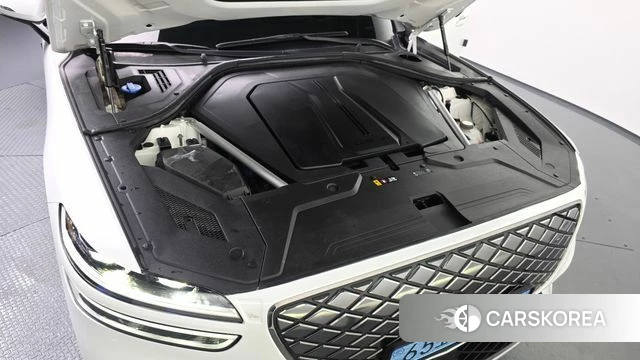 Genesis Electrified GV70 id 4382827 из Кореи 33