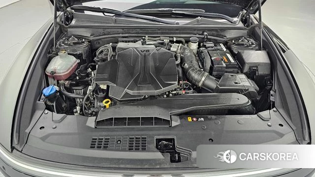 Hyundai Grandeur (GN7) id 4281198 из Кореи 16
