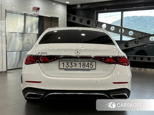 Mercedes-Benz E-Class W214 id 4695780 из Кореи 14