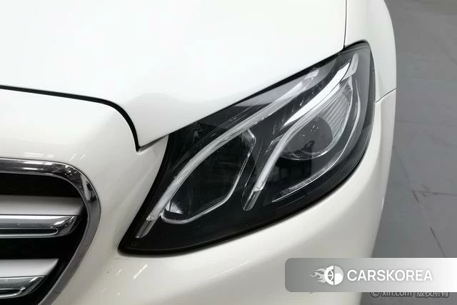 Mercedes-Benz E-class id 4210661 из Китая 19