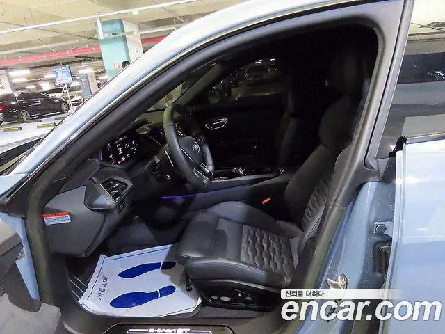 Audi e-Tron GT id 2724220 из Кореи 16