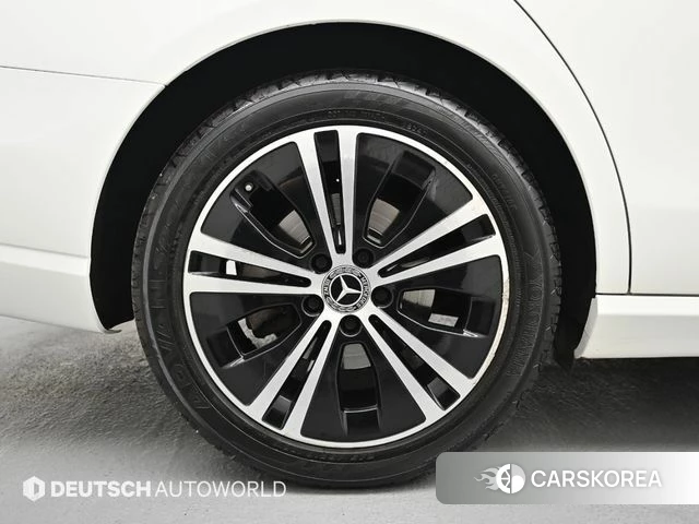 Mercedes-Benz E-Class W213 id 4250111 из Кореи 16