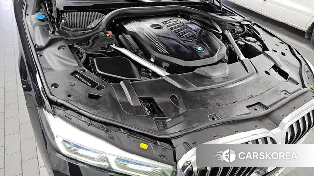 BMW 7 Series (G11) id 3269993 из Кореи 16