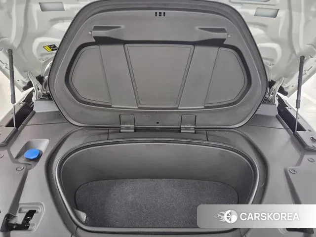 Volvo C40 Richards id 3332899 из Кореи 16