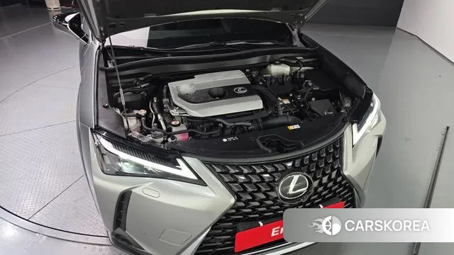 Lexus UX250h id 3550373 из Кореи 16