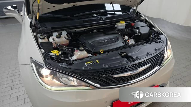 Chrysler Pacifica id 3954778 из Кореи 16