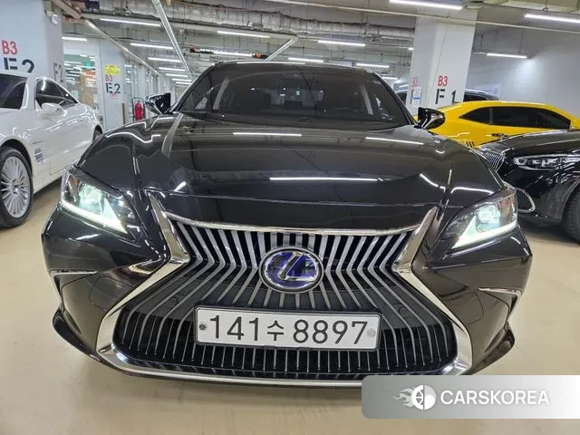 Lexus ES300h 7th generation id 3385007 из Кореи 16