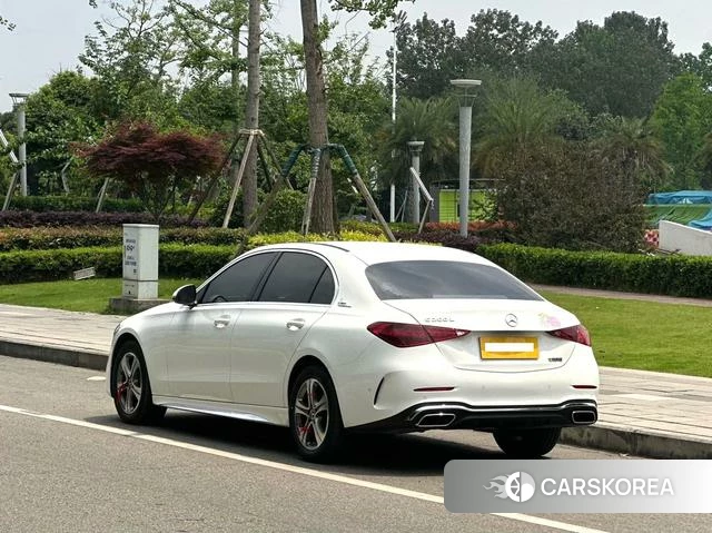 Mercedes-Benz Class C 2022 Белый из Китая, фото 6