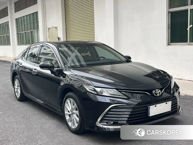 Toyota Camry 2023 Черный из Китая, фото 6