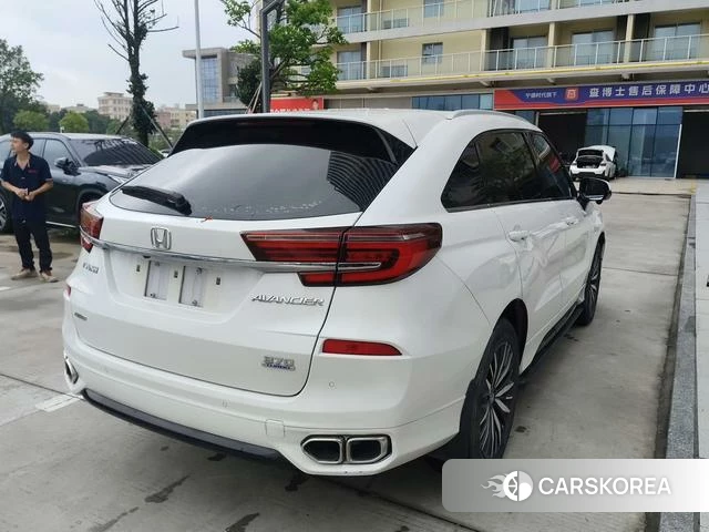 Honda Crown Road 2022 Белый из Китая, фото 6