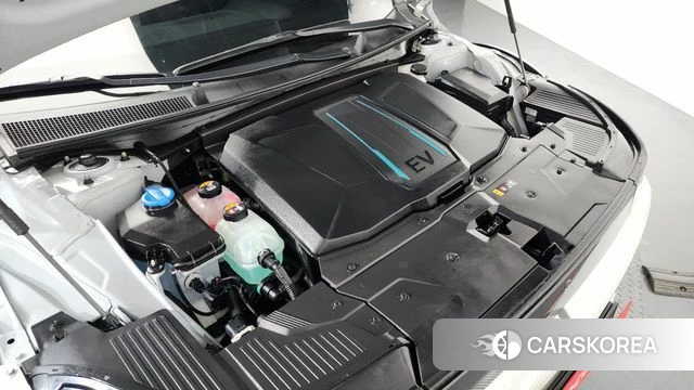 Hyundai Ionic 5 id 3806344 из Кореи 16